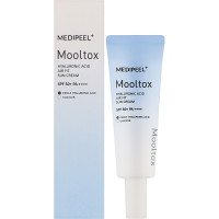 Солнцезащитный крем с гиалуроновой кислотой MEDIPEEL Hyaluronic Acid Mooltox Air Fit Sun SPF50+/PA++++ 50 мл
