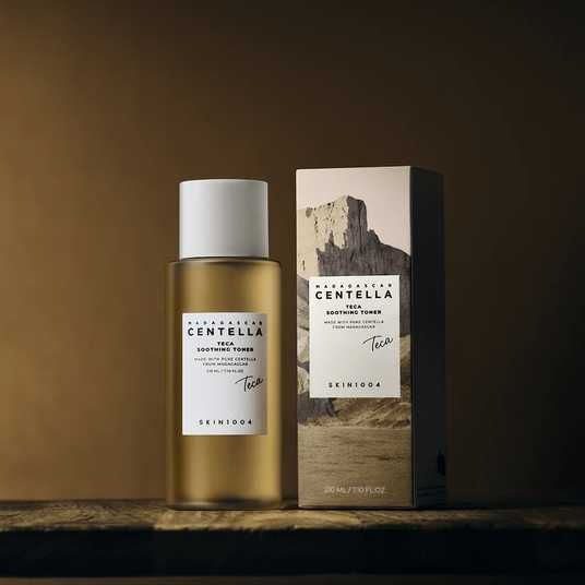 Відновлювальний тонер Skin1004 Madagascar Centella Teca Soothing Toner 210 мл